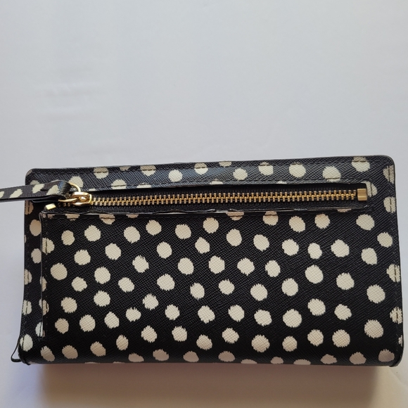 Kate Spade Bifold Wallet - Picture 5 of 9